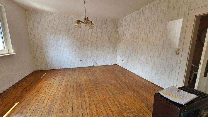 Ansichten Räume 2. OG (7).jpg