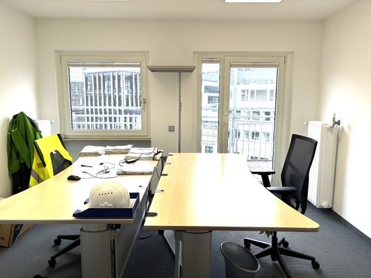 Büro 2