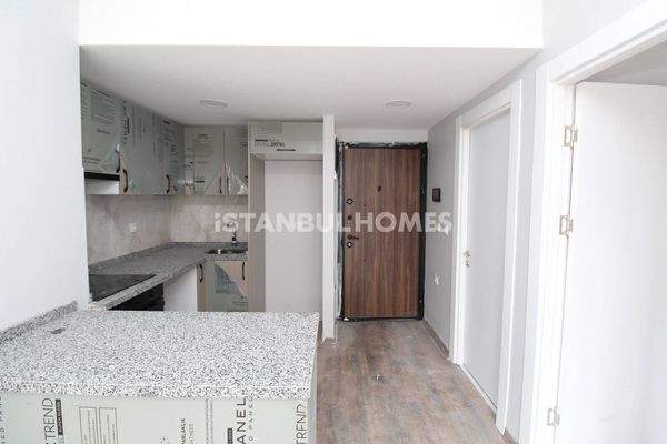 Apartment Close to Buyukdere Avenue and Metro in Kagithane