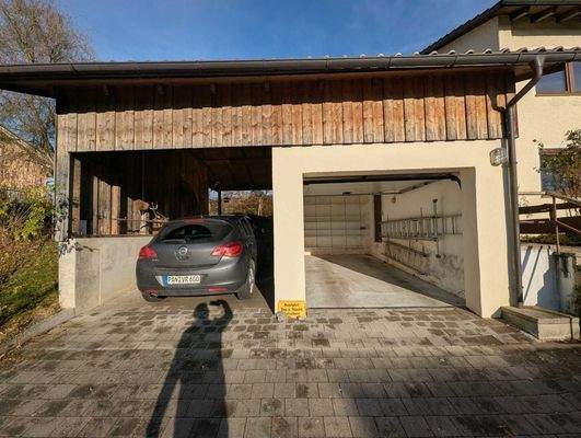 Garage u. Carport