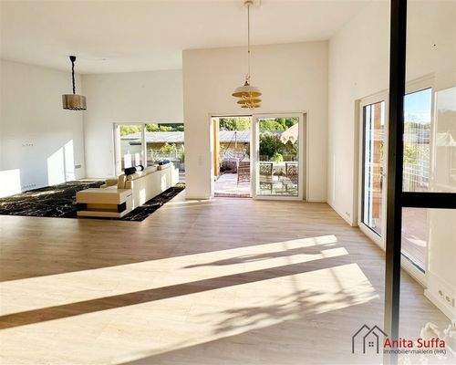 Wohn- und Essbereich