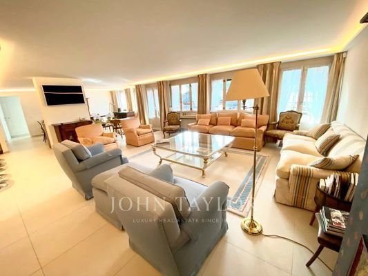 Living-room Tile