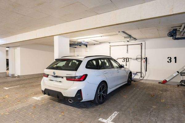 Stellplatz + Radhalter