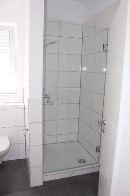 Tageslich-Bad - II. Teilansicht