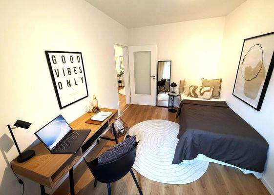 Büro/ Gäste-/Kinderzimmer