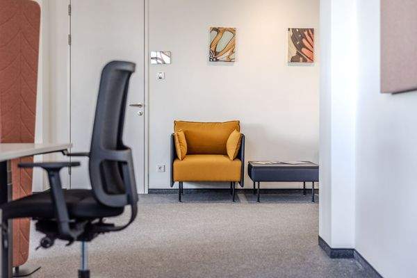 1030-VILLAGE-IM-DRITTEN-W-1030-VILLAGE-IM-DRITTEN-R51_0330