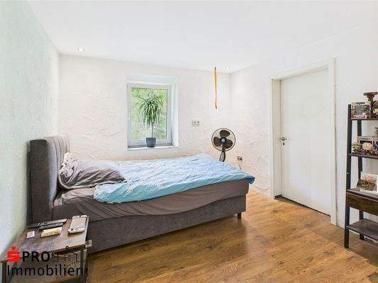 Schlafzimmer im Untergeschoss