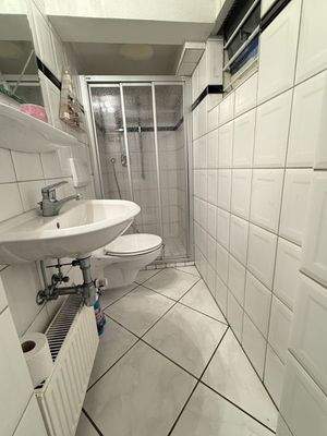 Duschbad im Souterrain