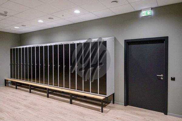 INFOS UNTER: 06171-586000