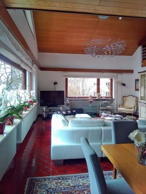 1OG- Wohnzimmer/Esszimmer 