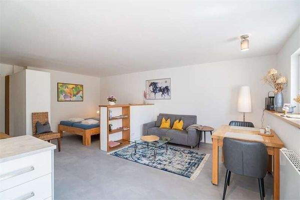 WOHNUNG 3: WOHNEN, SCHLAFEN!