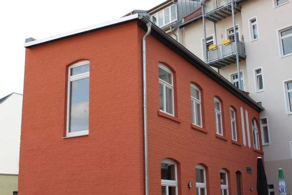 Seitenflügel vom Hof