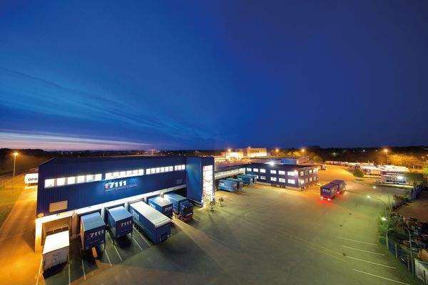 Nachtbild Ulag_klein.jpg