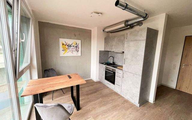 Wohnung mieten möbliert auf Zeit in Stuttgart Zuffenhausen 302  4.jpeg