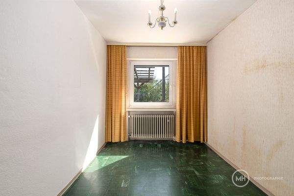 eines von zwei weiteren Zimmern