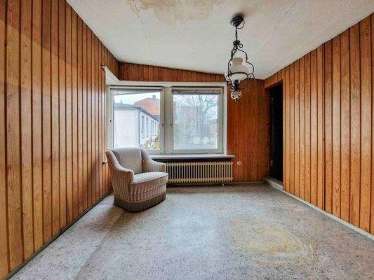 individuell nutzbares Zimmer im OG