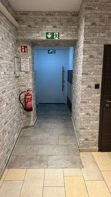 Biergarten Eingang 1.3.jpg