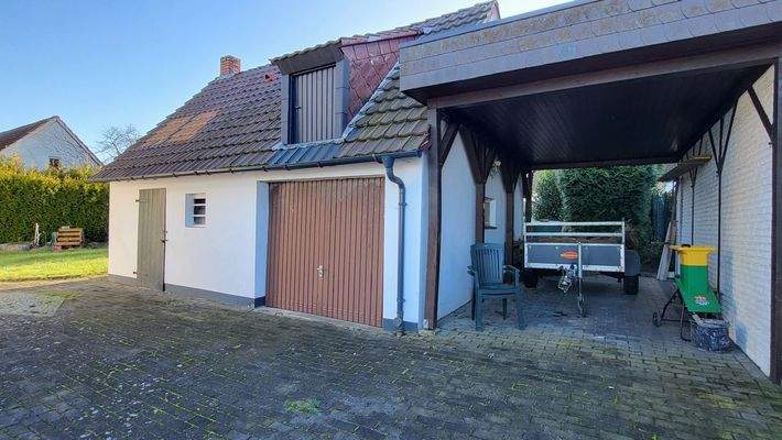 Garage-Carport