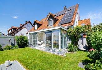 Hausansicht /Garten