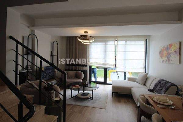 4-Bedroom Triplex Houses in Istanbul Basaksehir