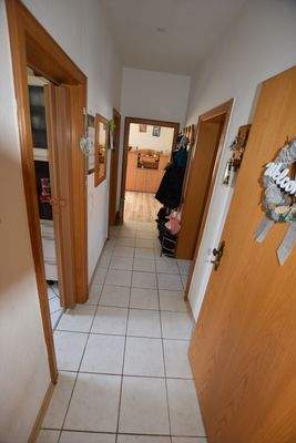 Wohnung EG links Flur