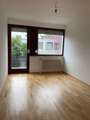Schlafzimmer B 