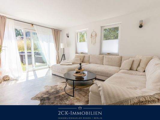 Wohnzimmer mit Terrassenzugang