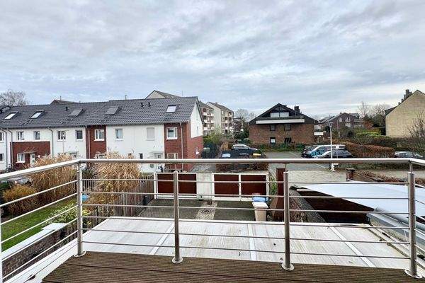 Balkon OG - Ansicht 1