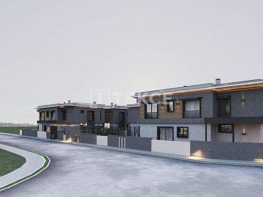 Villas Within a Complex in Antalya