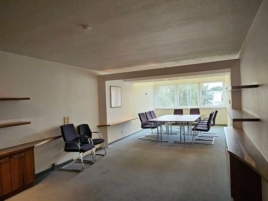 Büro 2. OG