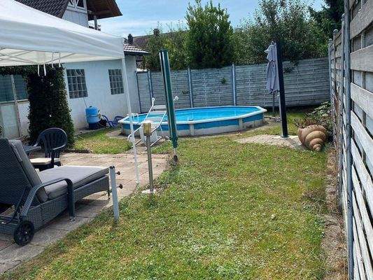 Garten, Freisitz und Pool