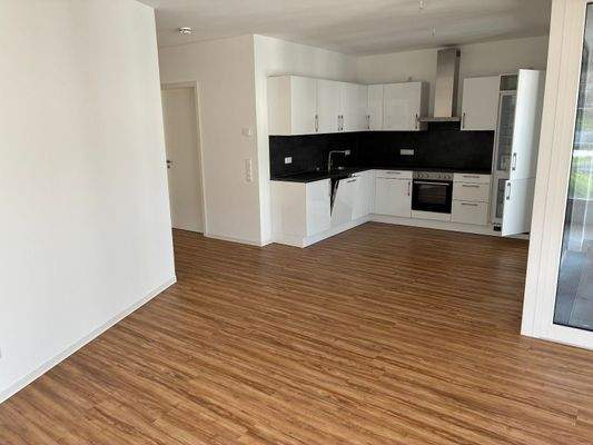 Wohnbereich mit Blick auf EBK