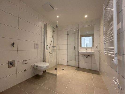 innenliegendes Badezimmer