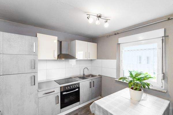 Hinterhaus - Wohnung EG Küche