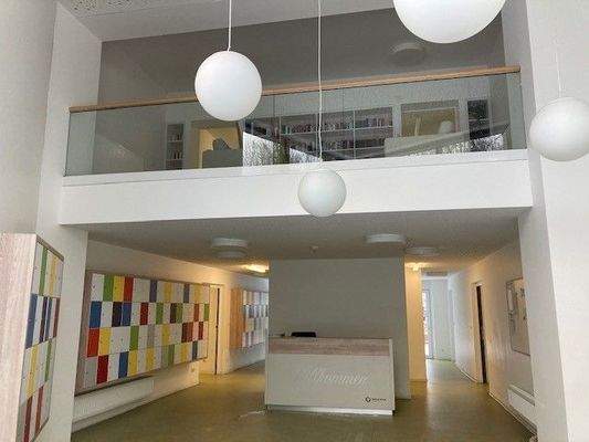Eingangsbereich mit Galerie