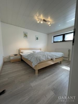 Schlafzimmer UG
