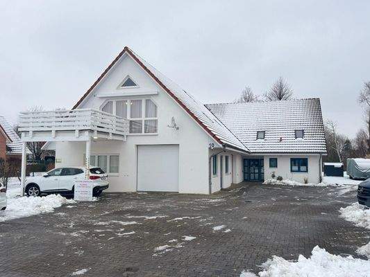 Front, Sektionaltor, Balkon