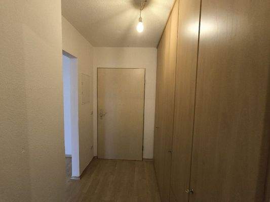 Diele mit Einbauschrank