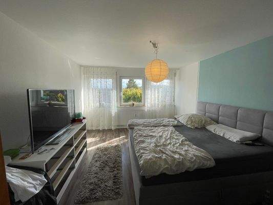 Schlafzimmer DG