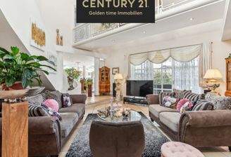 großzügiger Wohnbereich