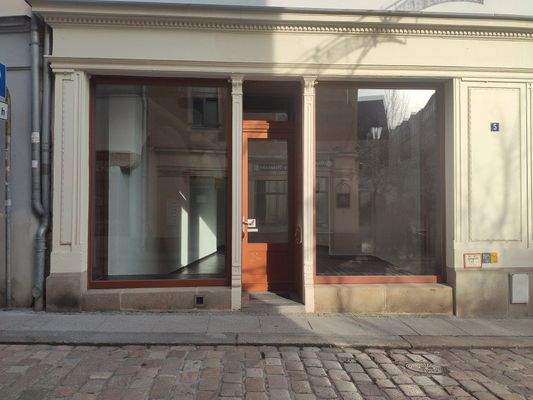 Schaufenster, Eingang