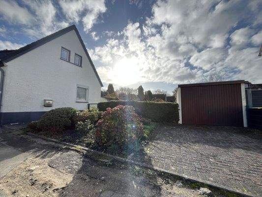 Einfahrt Garage 
