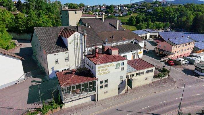 3148-Brauerei von der Straße