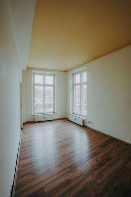 Zimmer (neben dem Wohnzimmer)