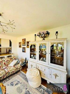 geschmackvolles Wohnzimmer