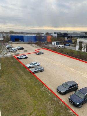 Parkfläche AP2 mit Markierung.jpg