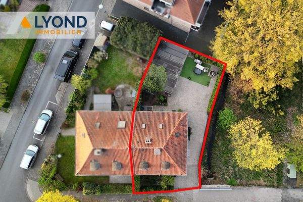 LYD 3791 - 27 Grundstück