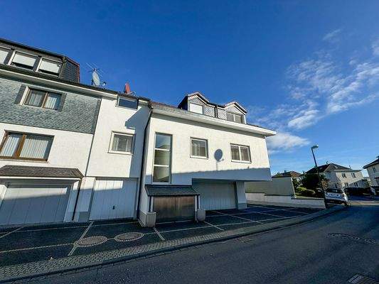 Hausansicht von der Straße