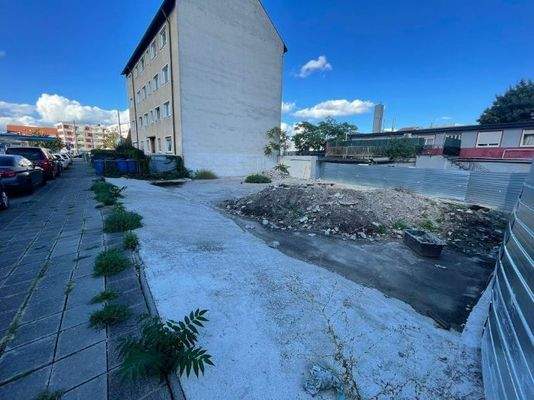 Grundstück Vorderansicht