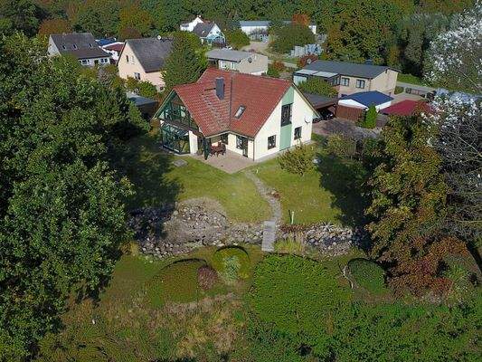 Das Haus mit idyllischem Garten